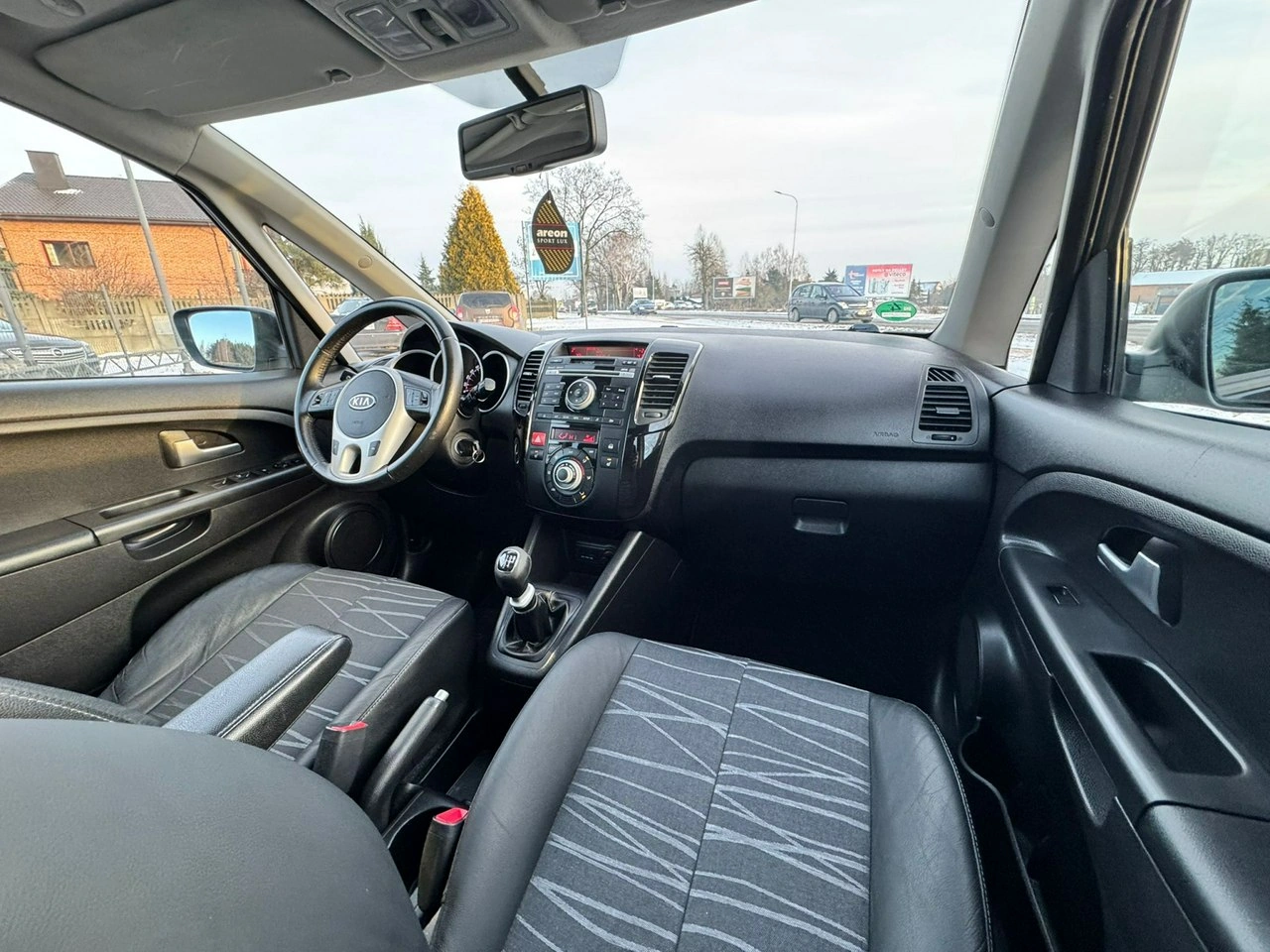 Kia Venga - Zdjęcie 25