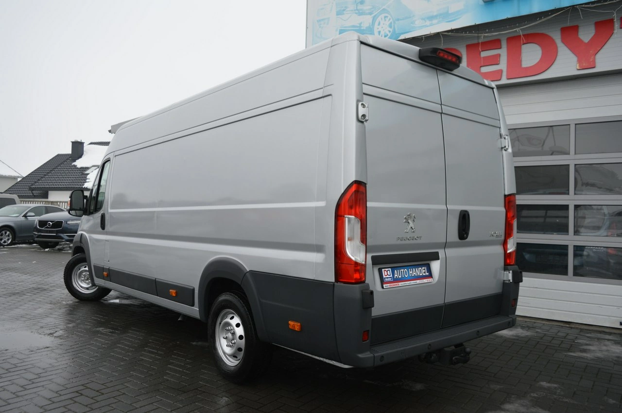 Peugeot Boxer - Zdjęcie 12