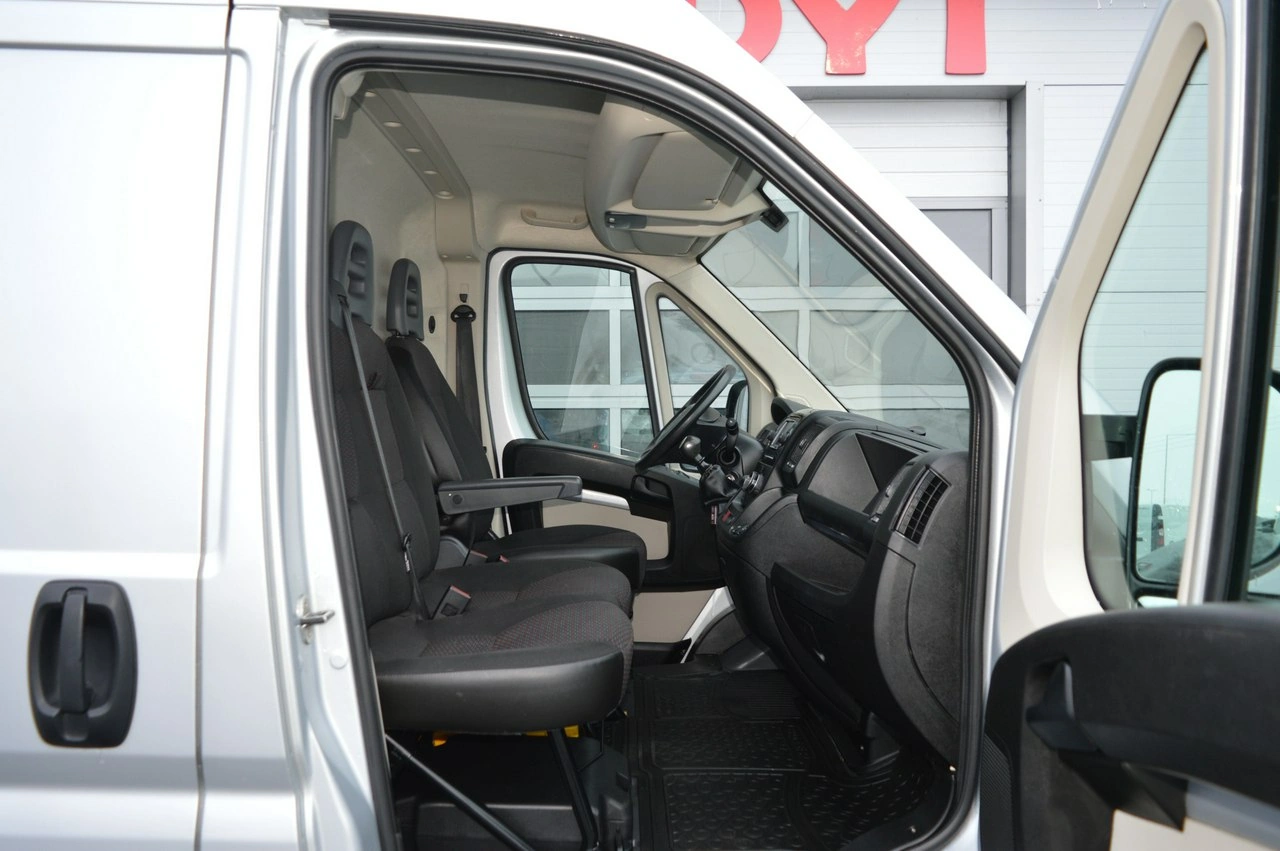 Peugeot Boxer - Zdjęcie 27