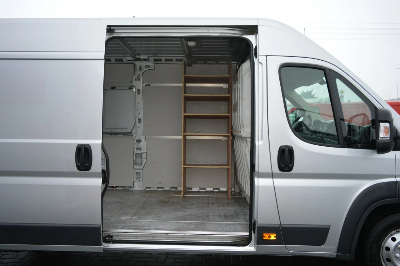 Peugeot Boxer - Zdjęcie 30