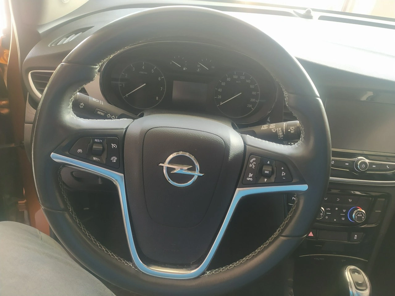 Opel Mokka - Zdjęcie 12