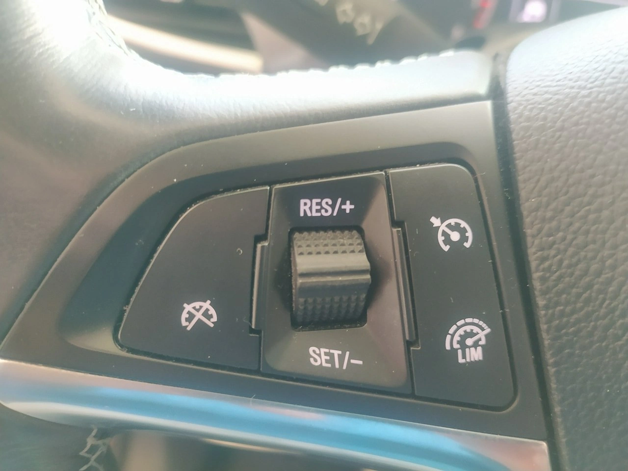 Opel Mokka - Zdjęcie 21