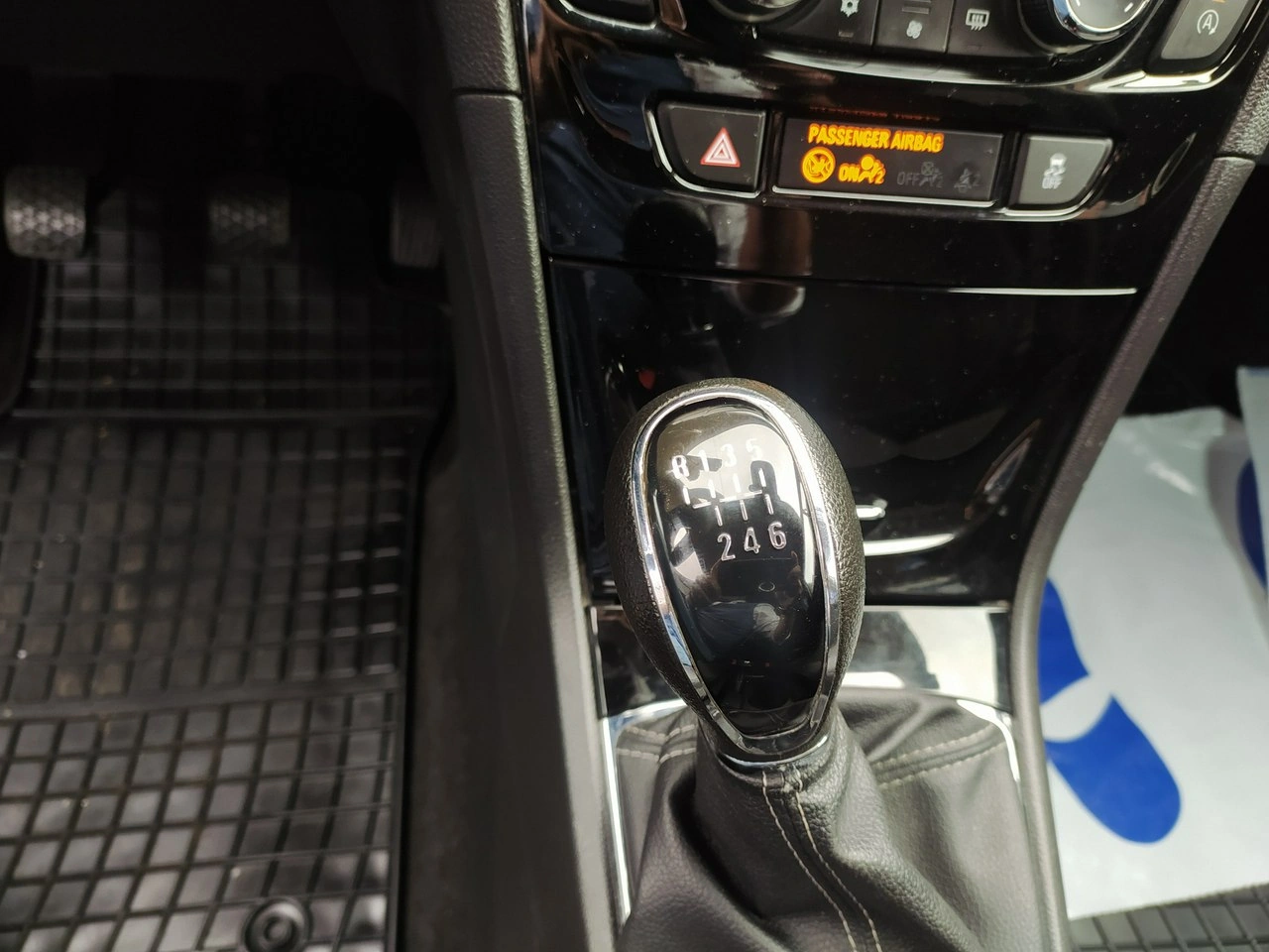 Opel Mokka - Zdjęcie 12