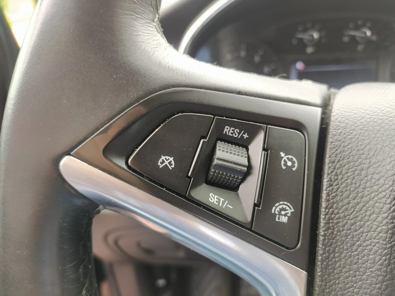 Opel Mokka - Zdjęcie 16