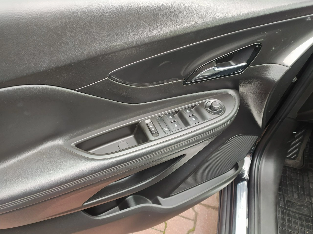 Opel Mokka - Zdjęcie 6