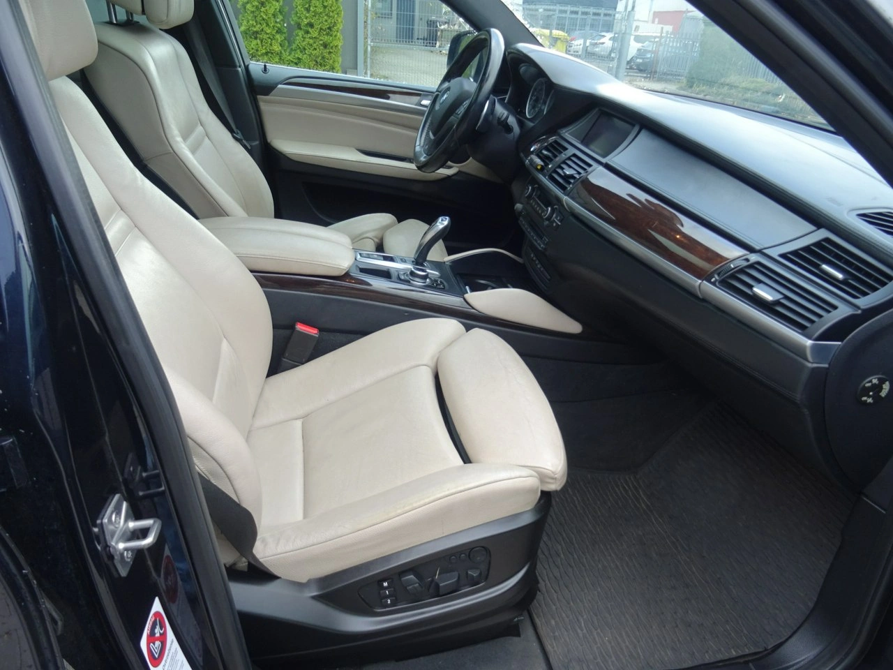 BMW X6 M - Zdjęcie 9