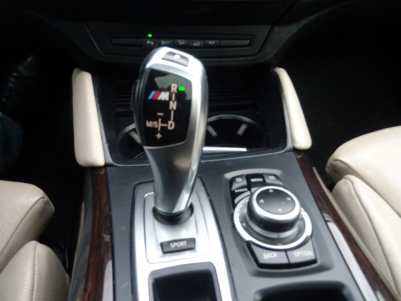 BMW X6 M - Zdjęcie 16