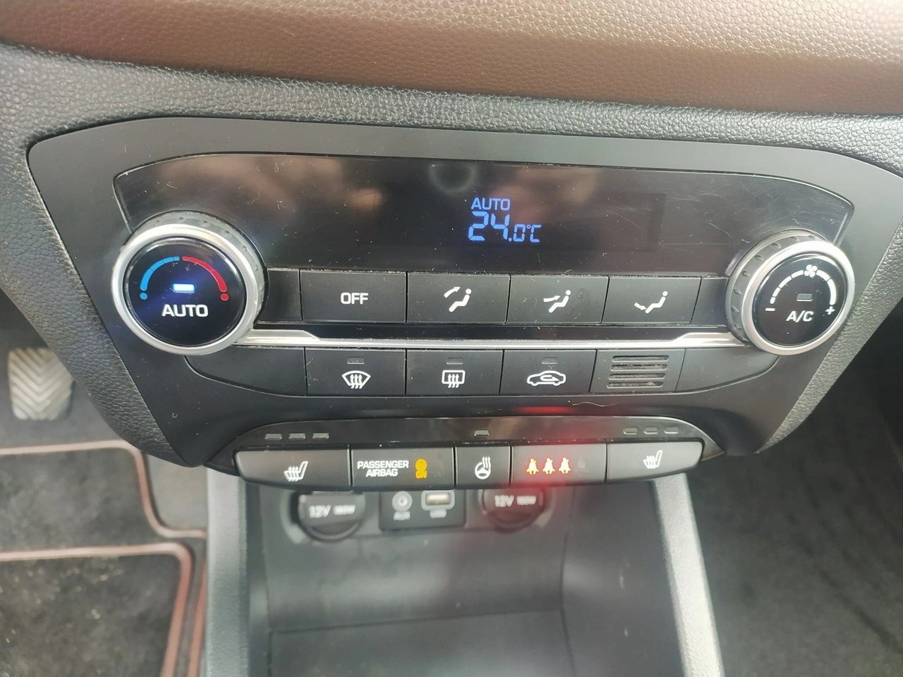 Hyundai i20 - Zdjęcie 8