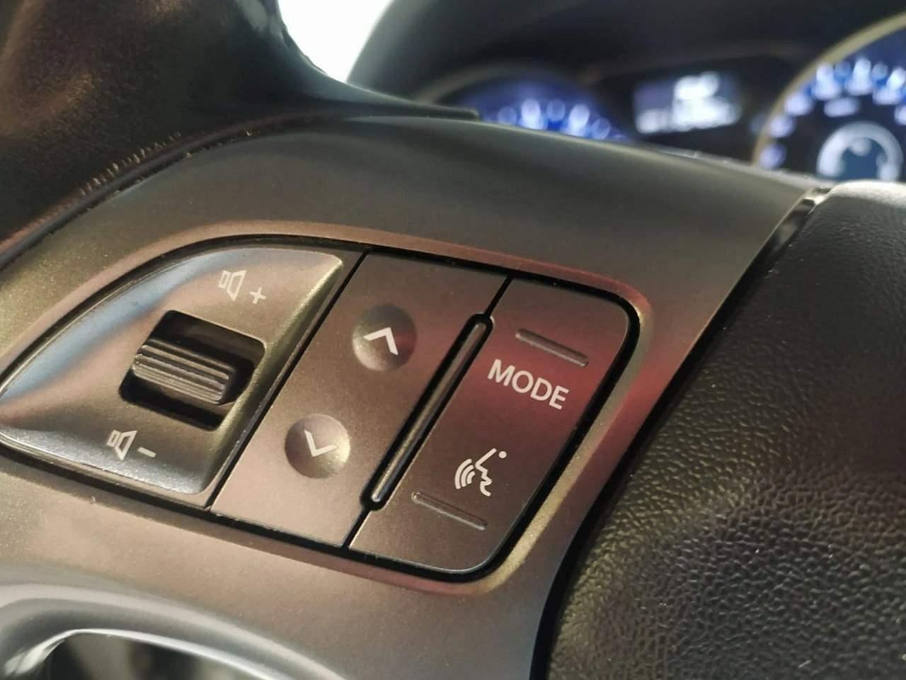 Hyundai ix35 - Zdjęcie 8