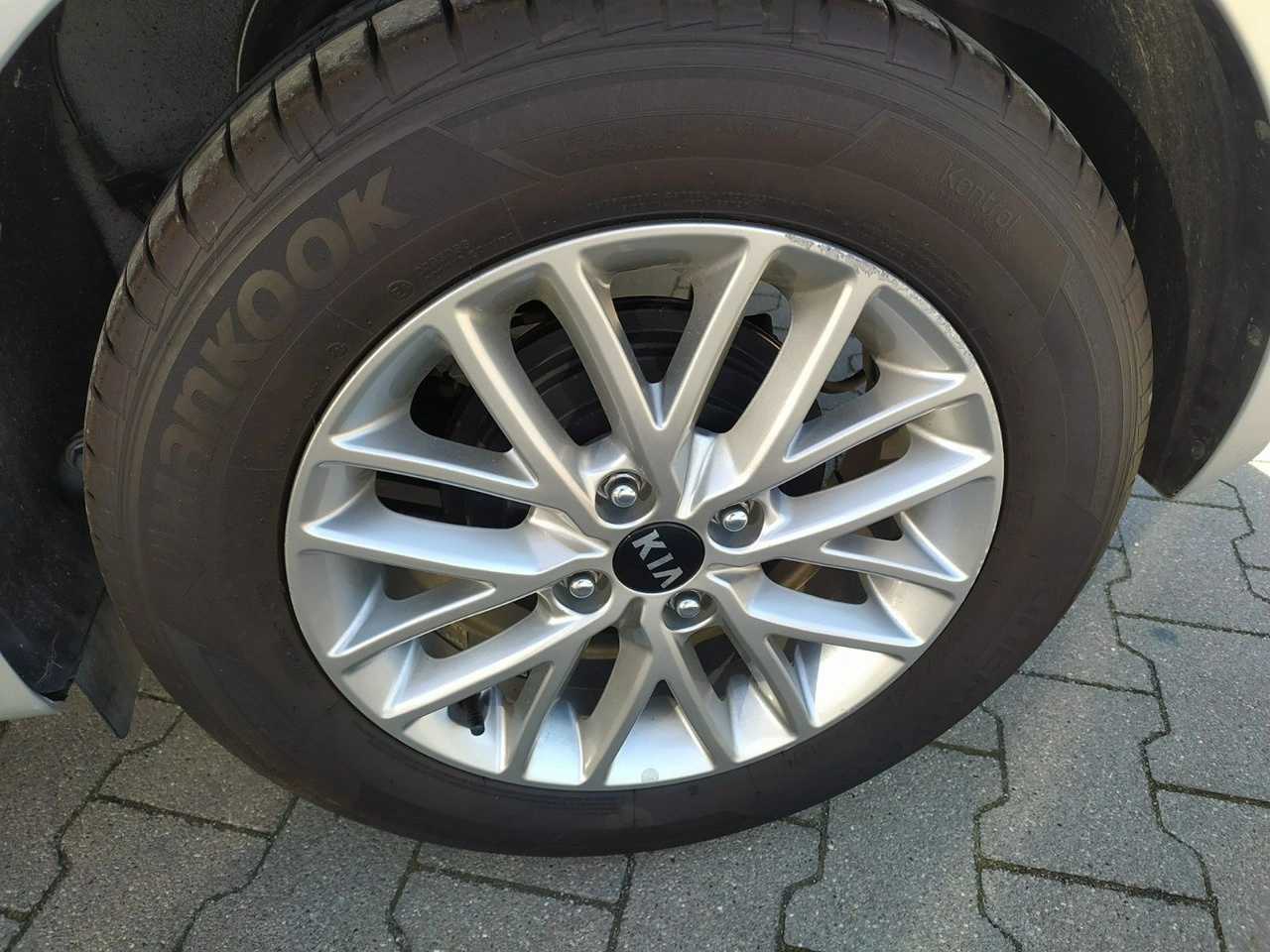 Kia Rio - Zdjęcie 20