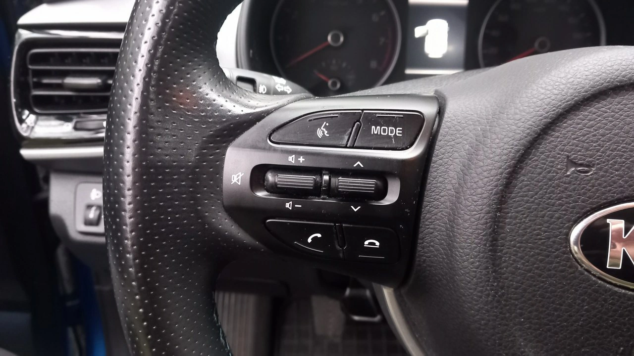 Kia Stonic - Zdjęcie 15