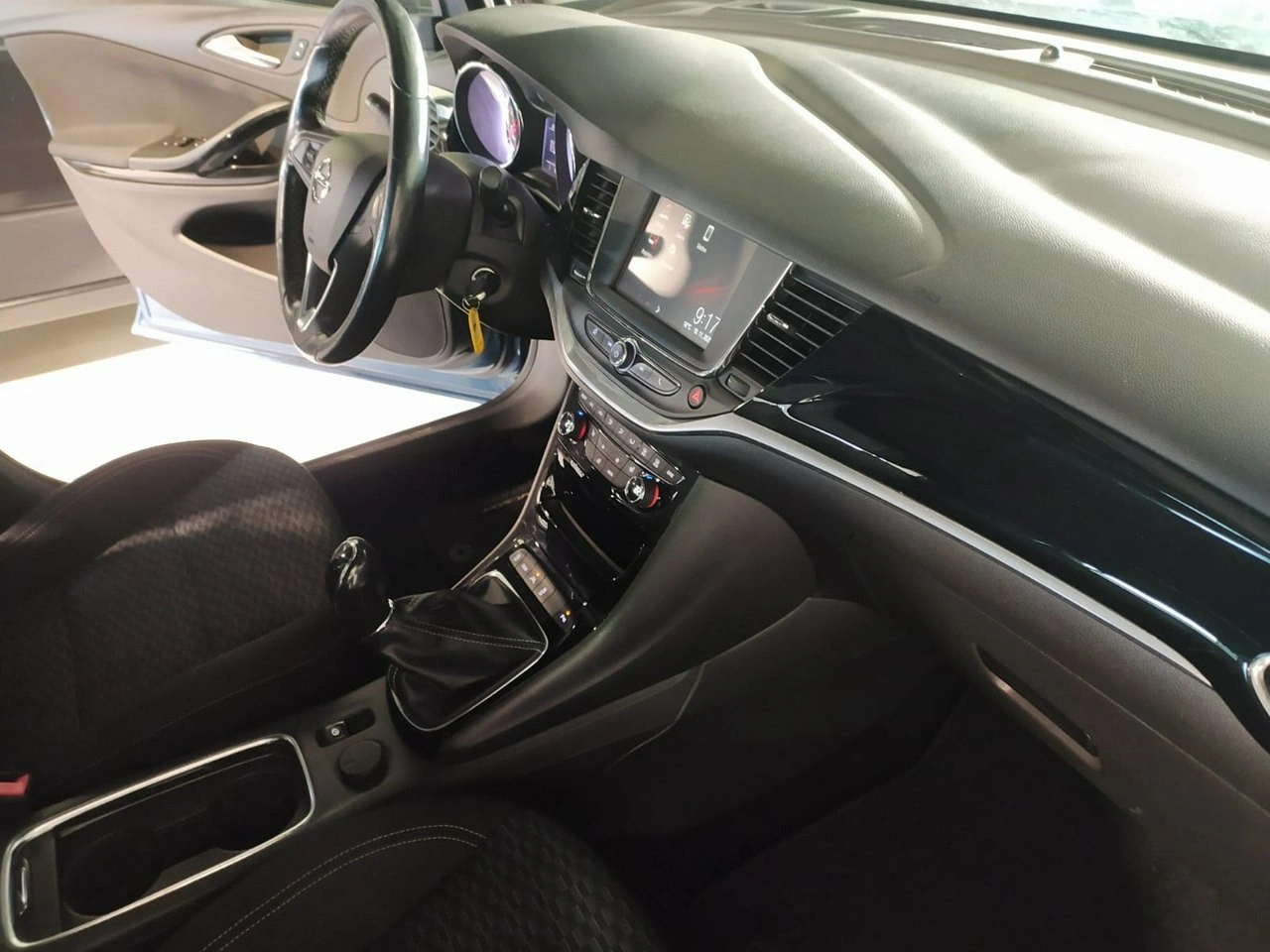 Opel Astra - Zdjęcie 3