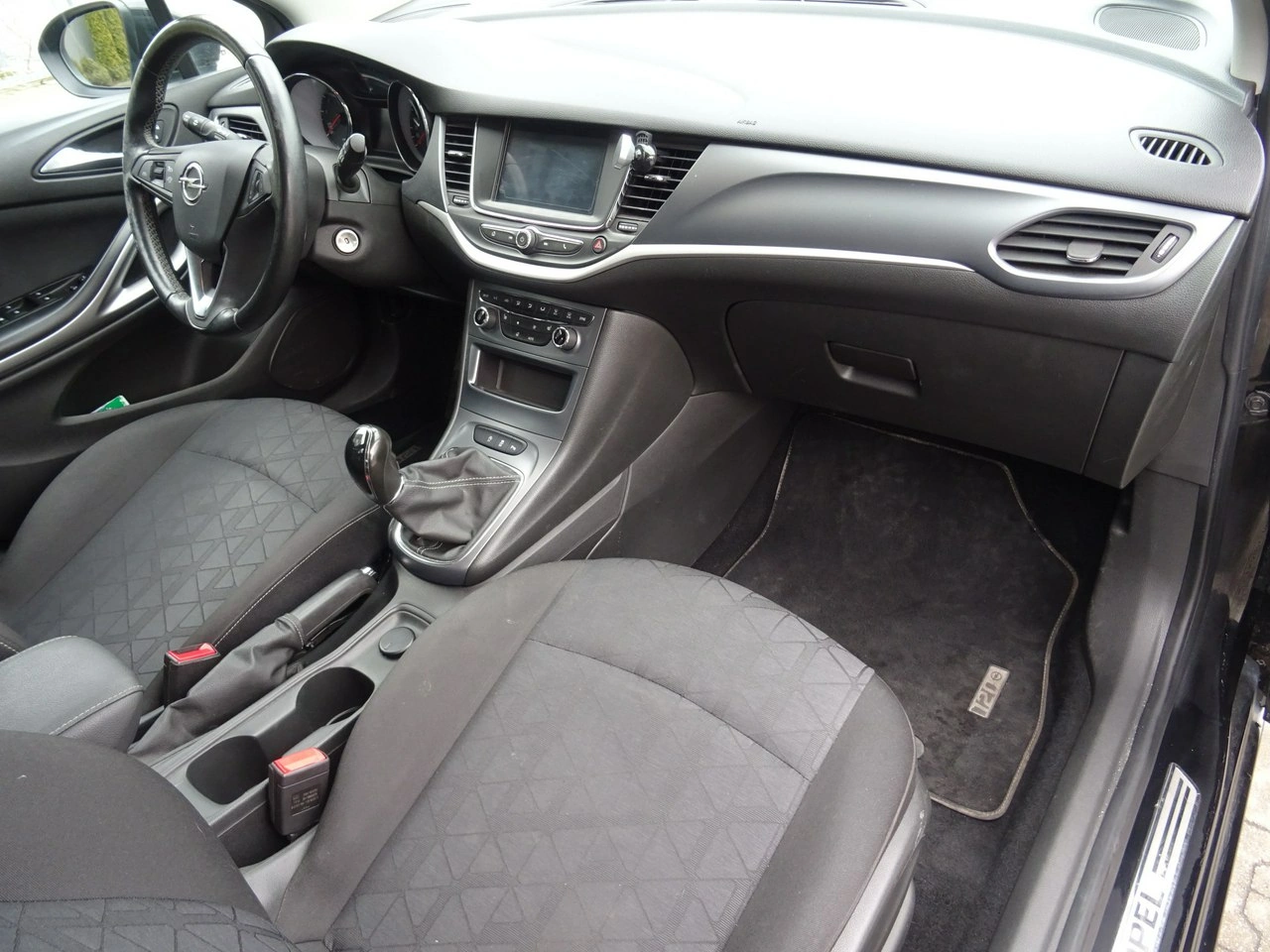 Opel Astra - Zdjęcie 6