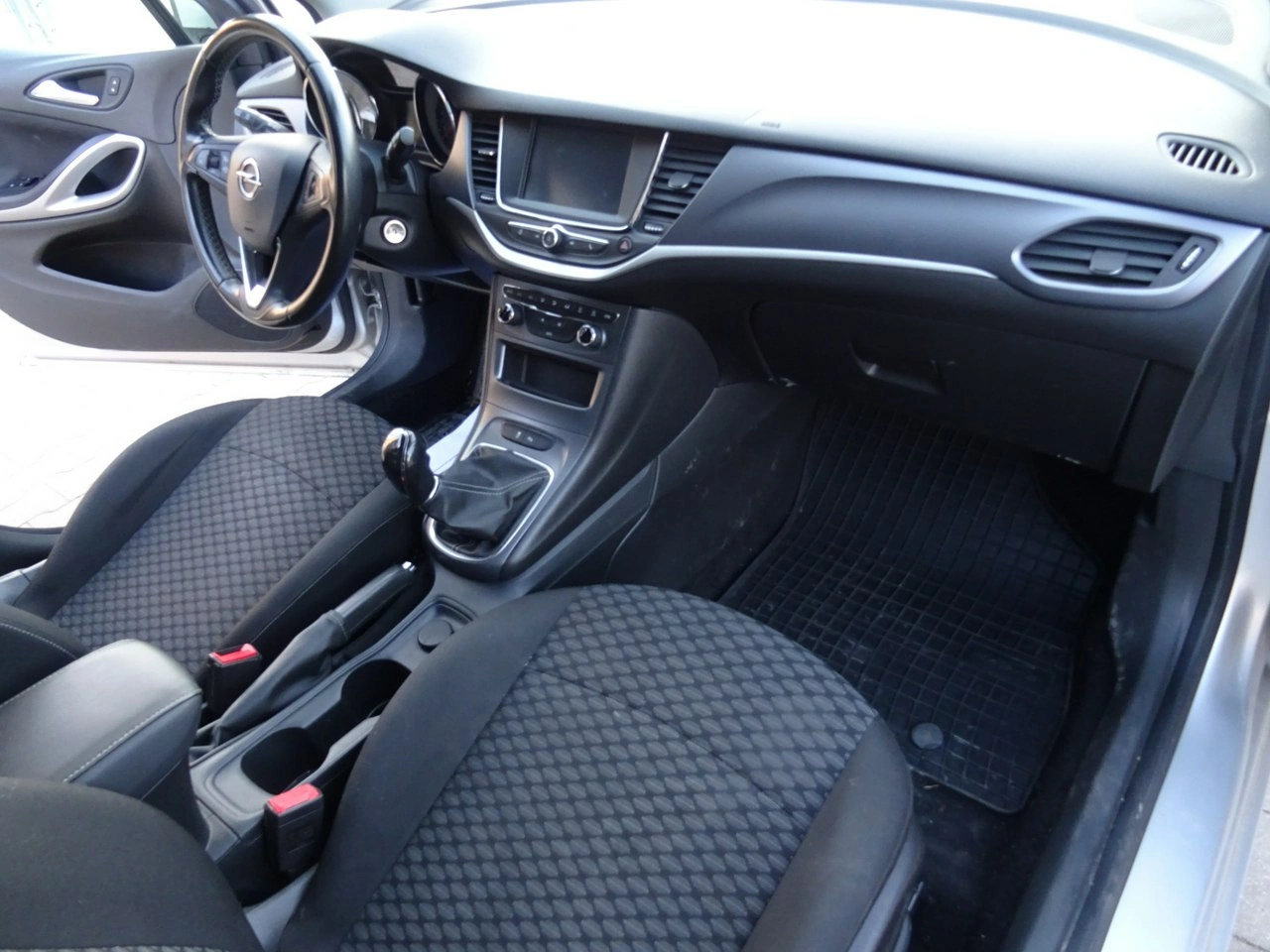 Opel Astra - Zdjęcie 1