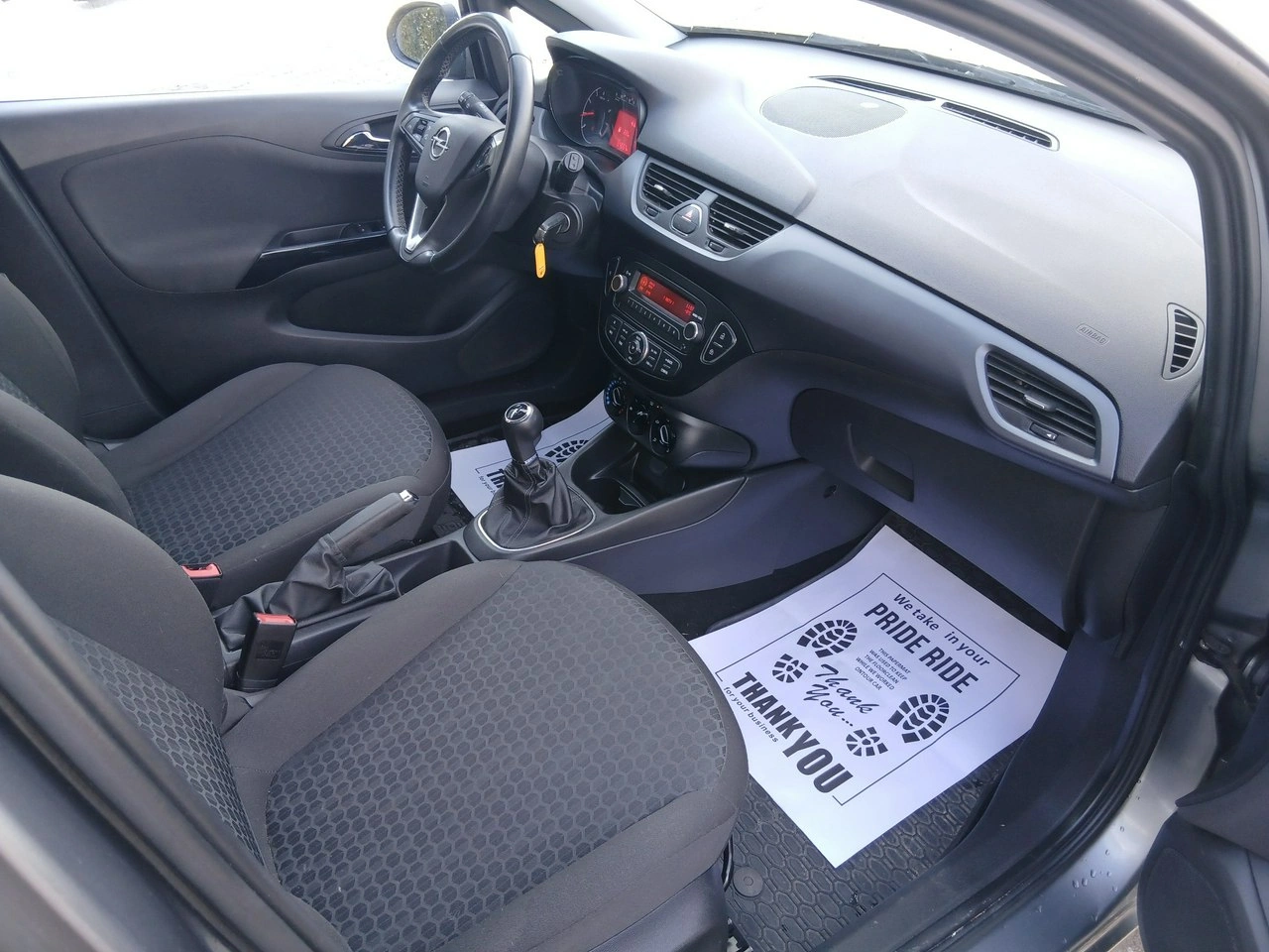 Opel Corsa - Zdjęcie 8