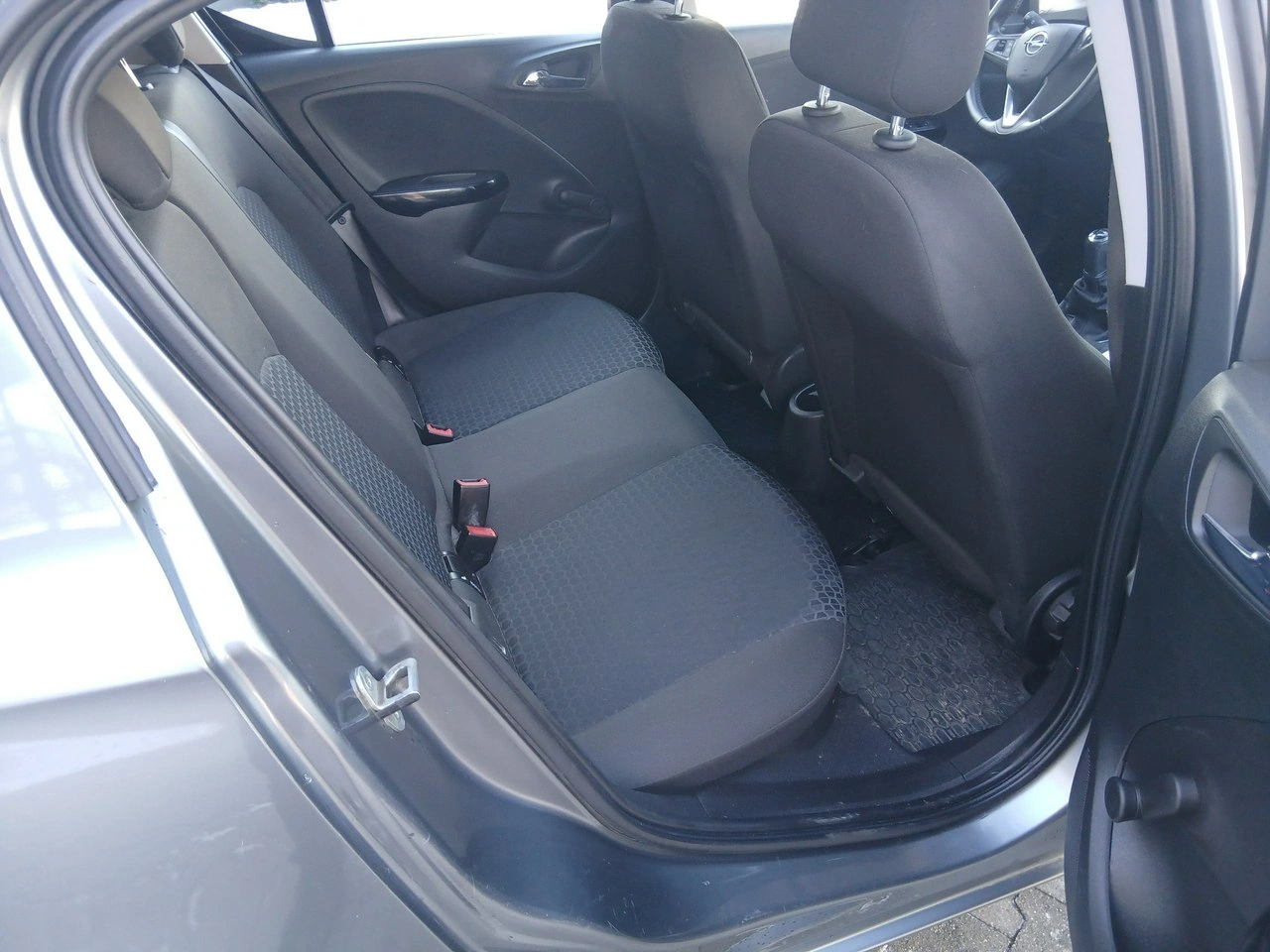 Opel Corsa - Zdjęcie 9