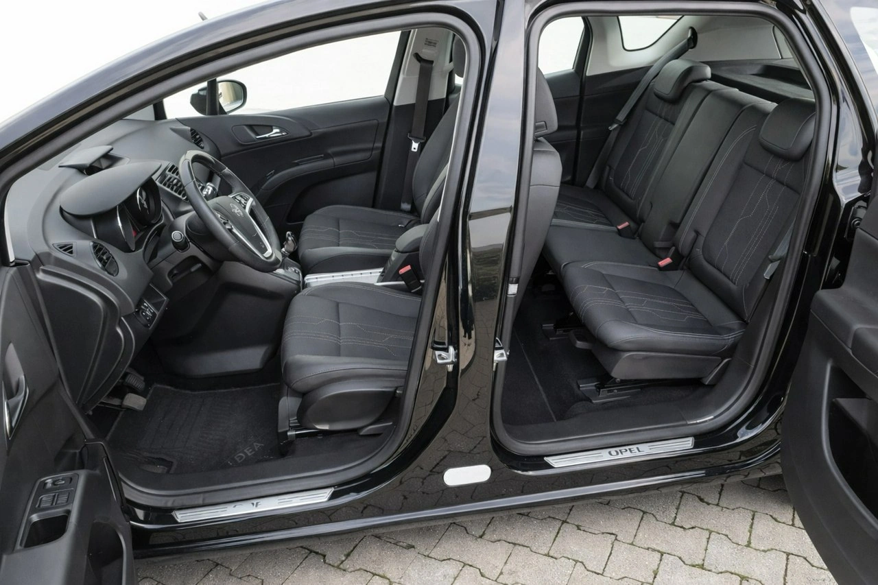 Opel Meriva - Zdjęcie 11