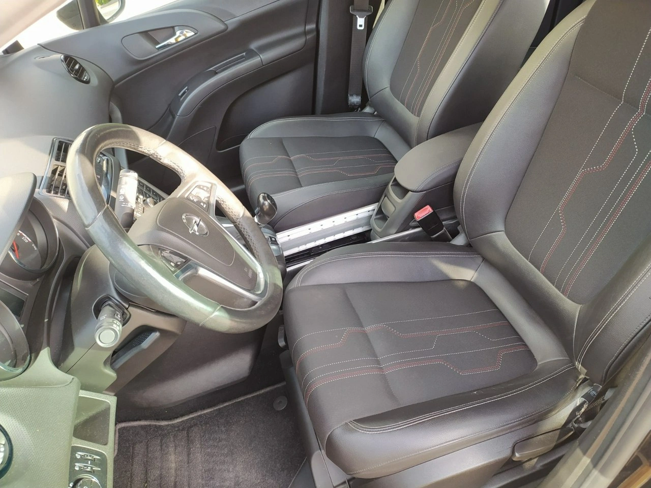 Opel Meriva - Zdjęcie 5