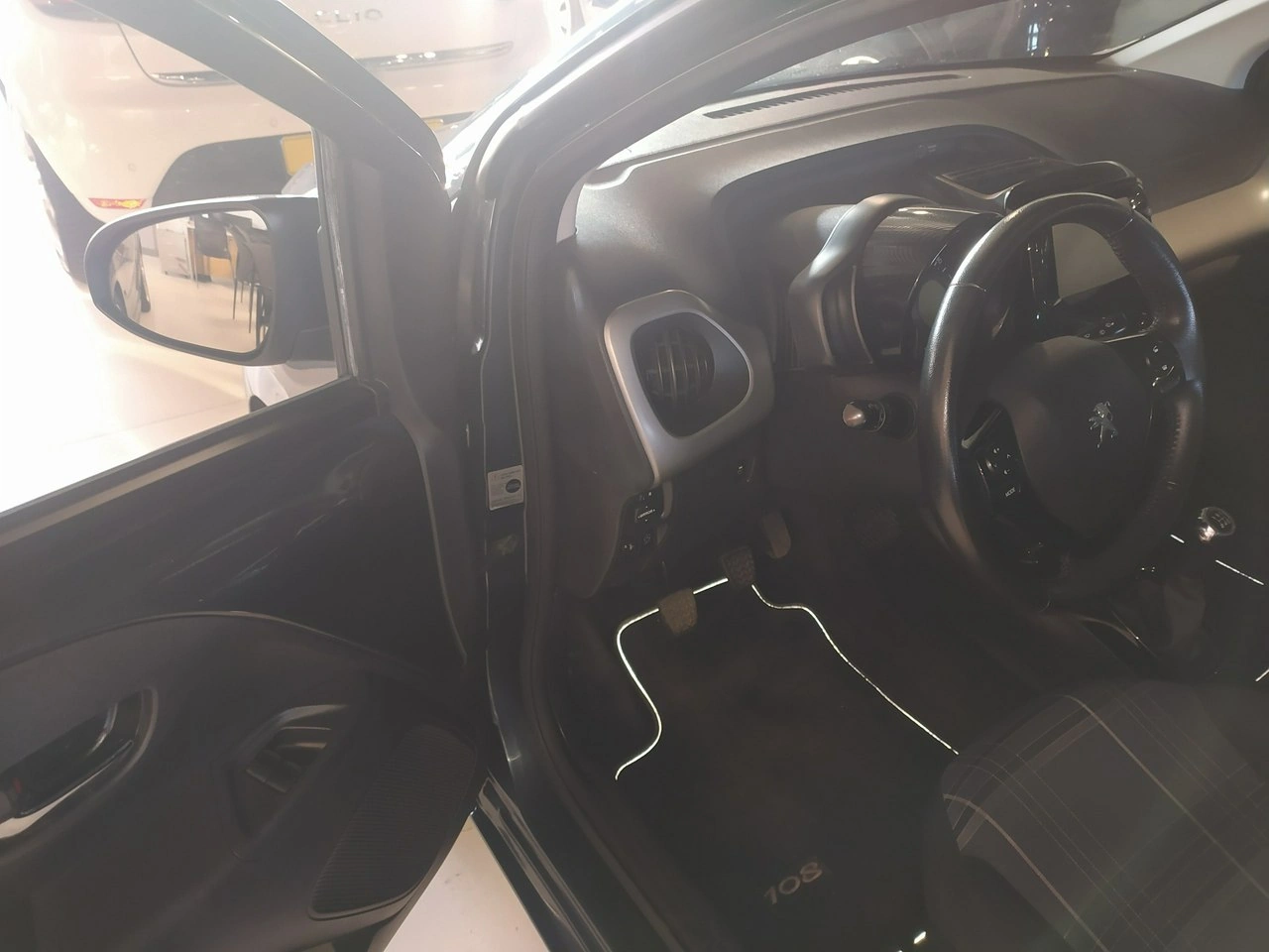 Peugeot 108 - Zdjęcie 14