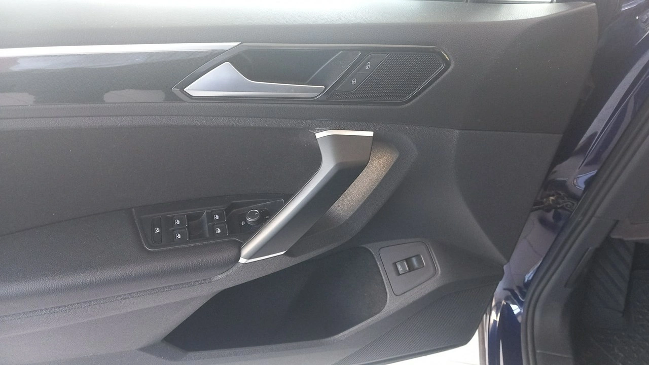 Volkswagen Tiguan - Zdjęcie 18