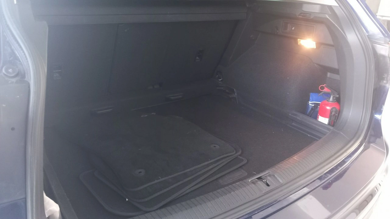 Volkswagen Tiguan - Zdjęcie 21