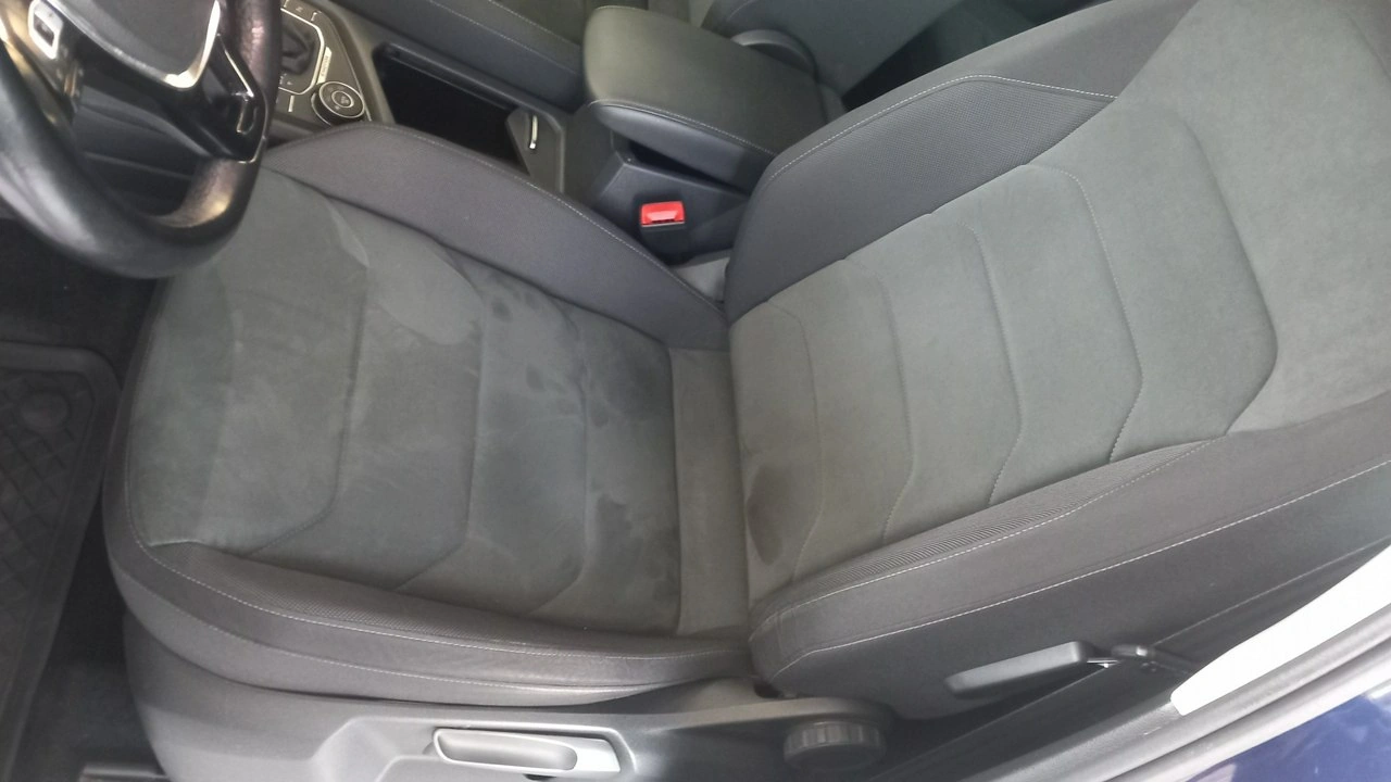 Volkswagen Tiguan - Zdjęcie 28