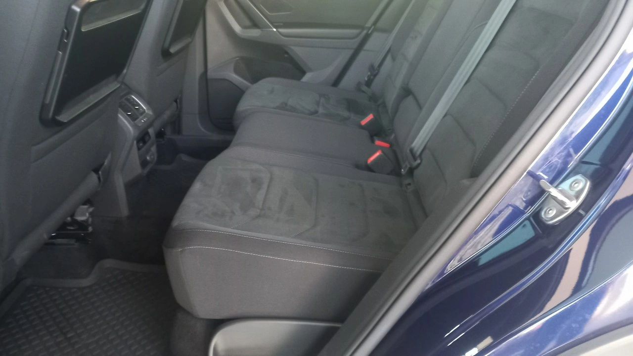Volkswagen Tiguan - Zdjęcie 30
