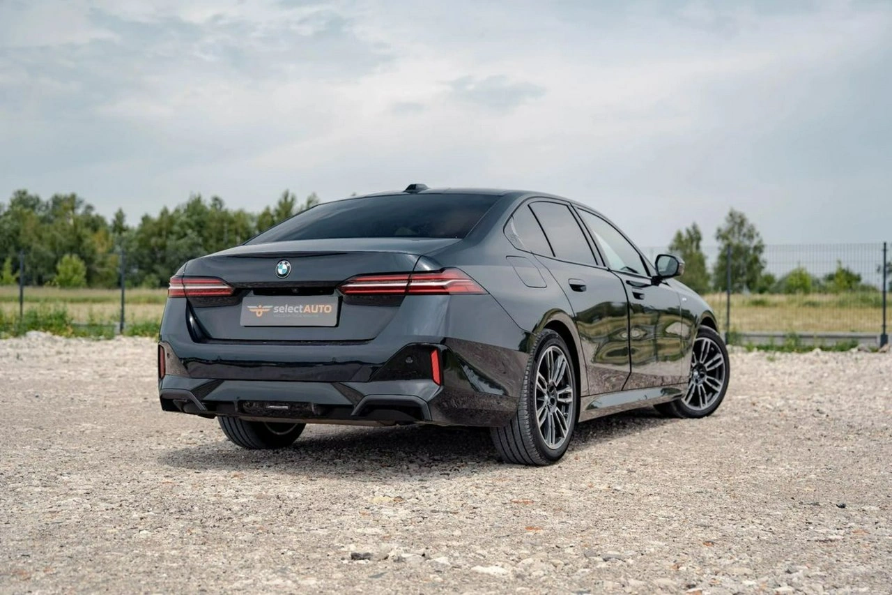 BMW M550i - Zdjęcie 5