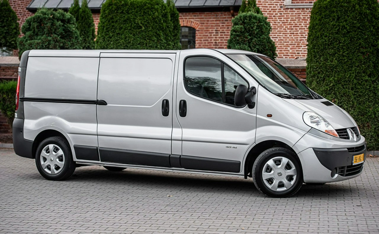 Renault Trafic - Zdjęcie 12
