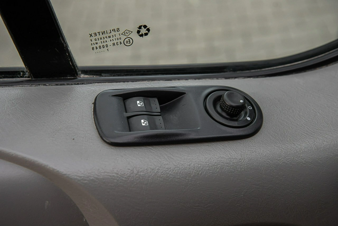 Renault Trafic - Zdjęcie 13