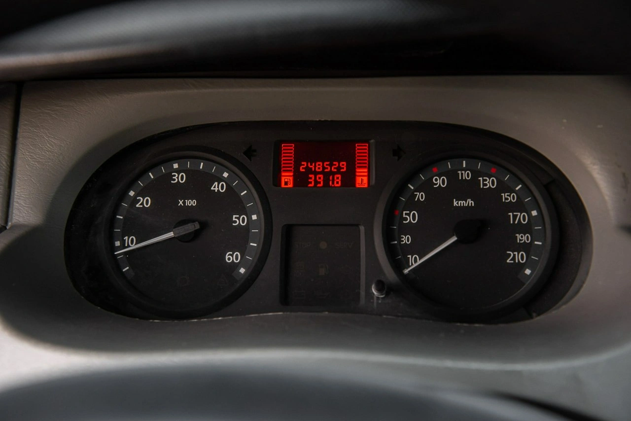 Renault Trafic - Zdjęcie 19