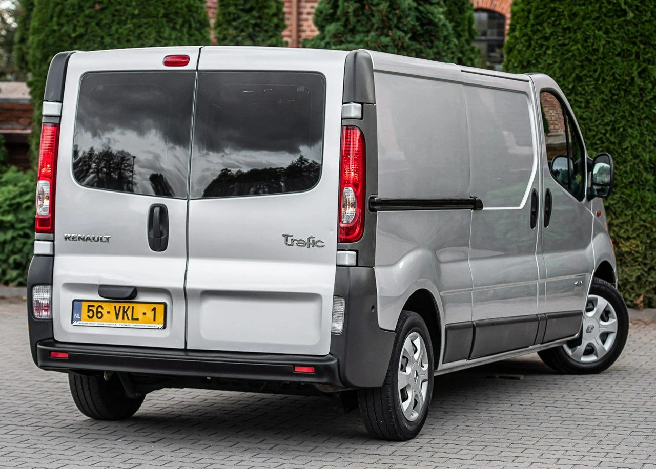 Renault Trafic - Zdjęcie 2