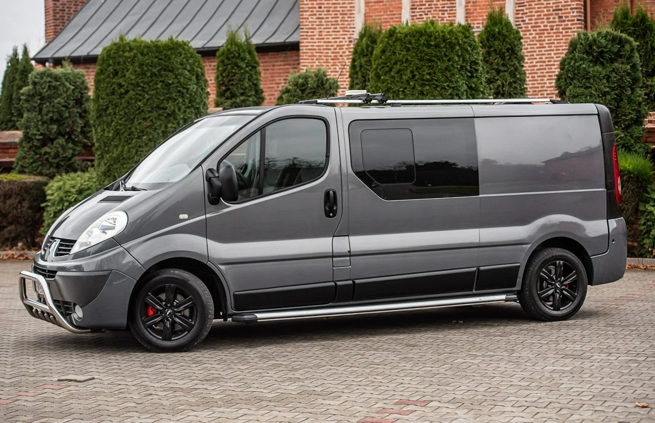 Renault Trafic - Zdjęcie 10