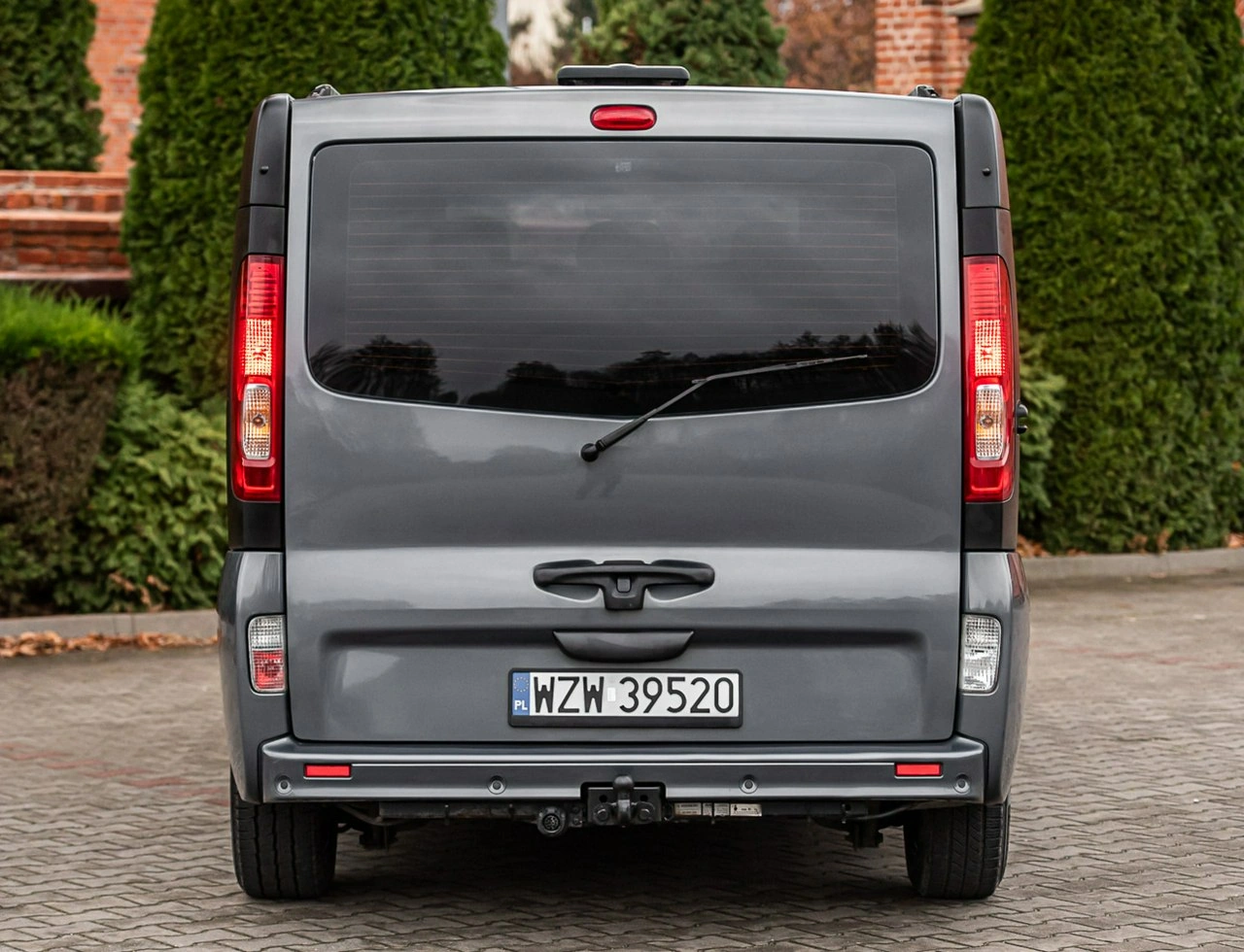 Renault Trafic - Zdjęcie 12
