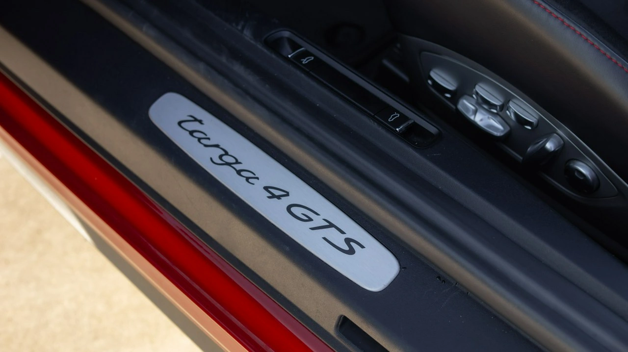 Porsche 911 - Zdjęcie 15