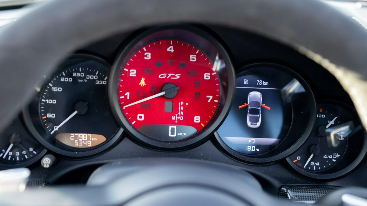 Porsche 911 - Zdjęcie 17