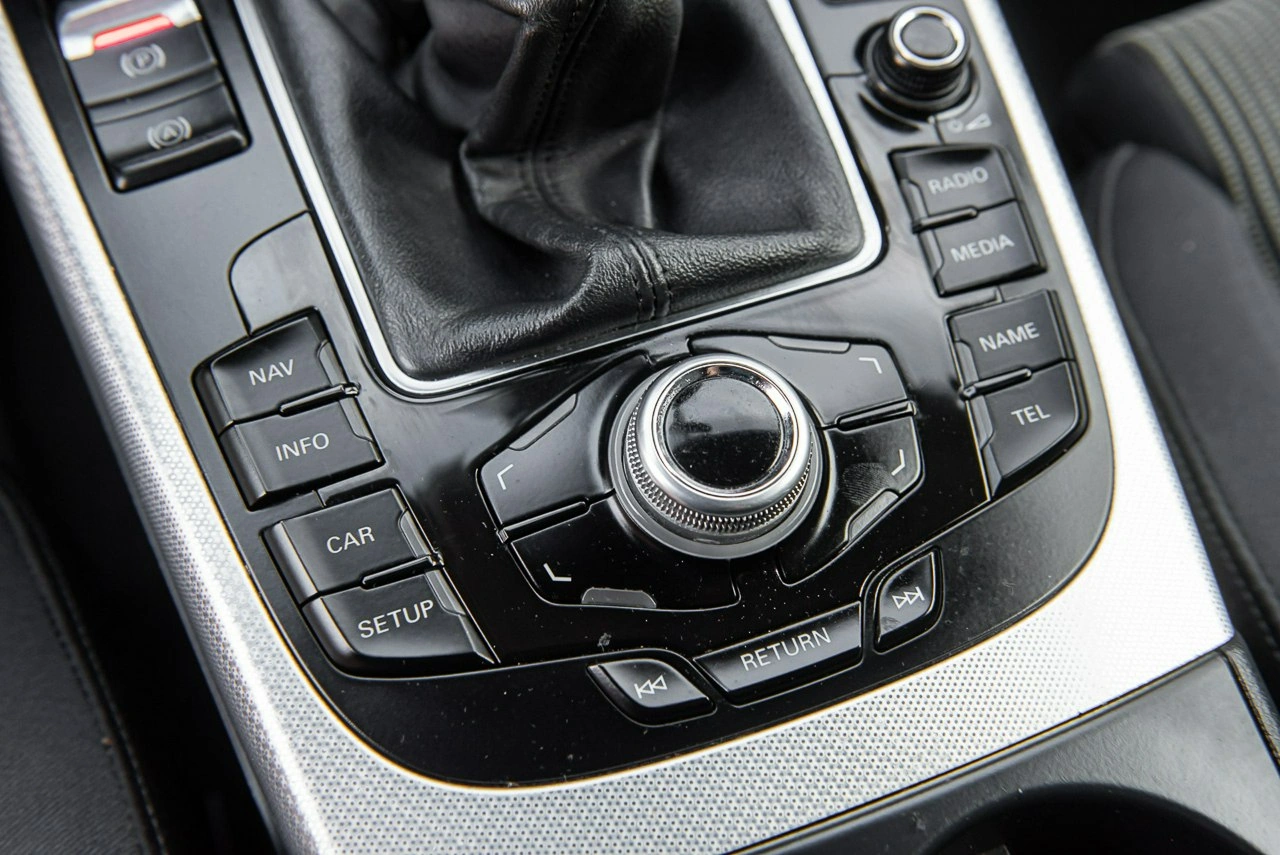 Audi A4 - Zdjęcie 23