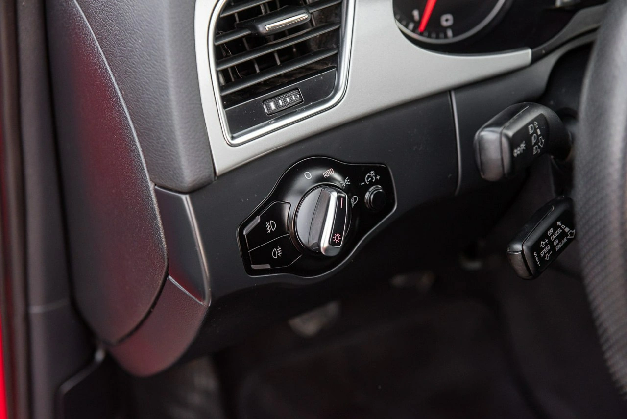 Audi A4 - Zdjęcie 25