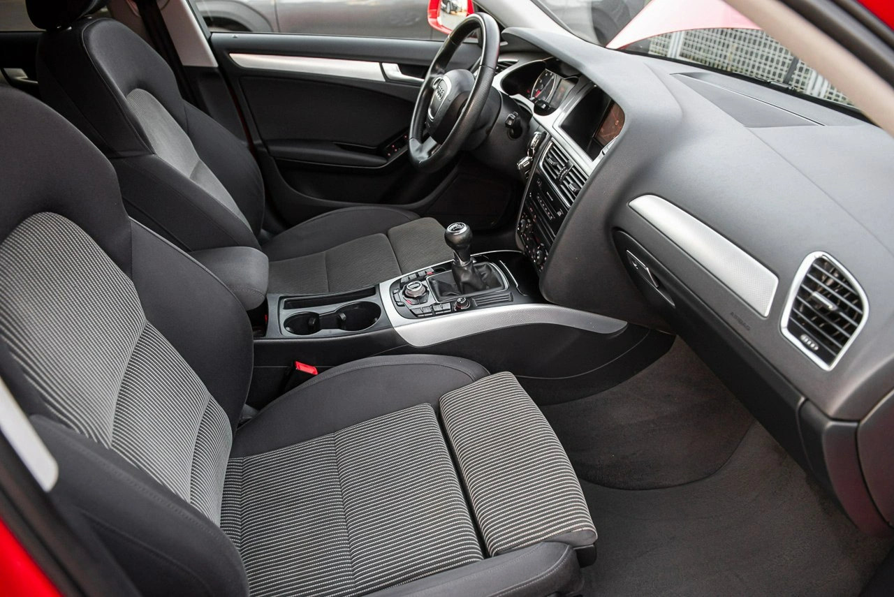 Audi A4 - Zdjęcie 8
