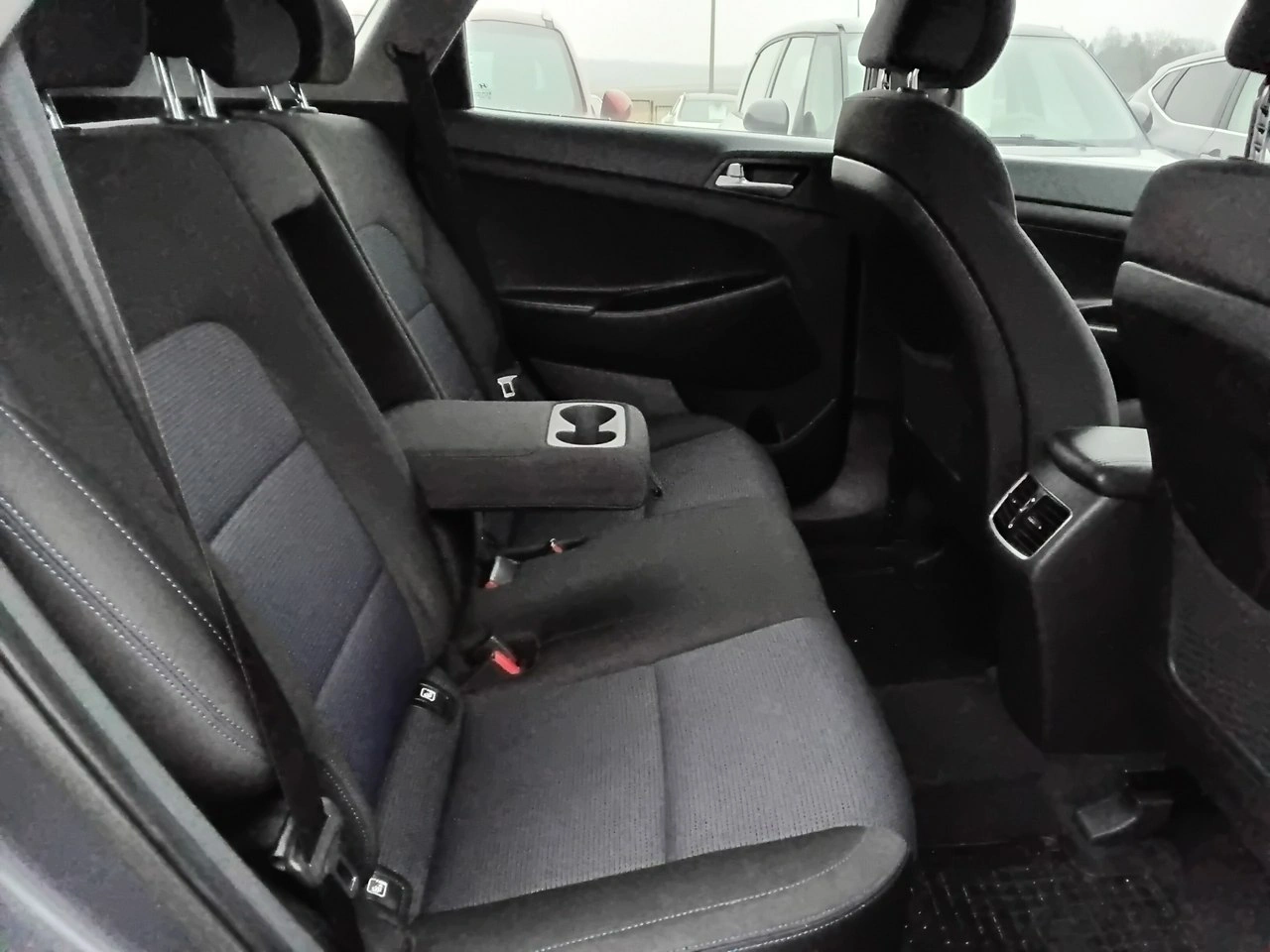 Hyundai Tucson - Zdjęcie 10