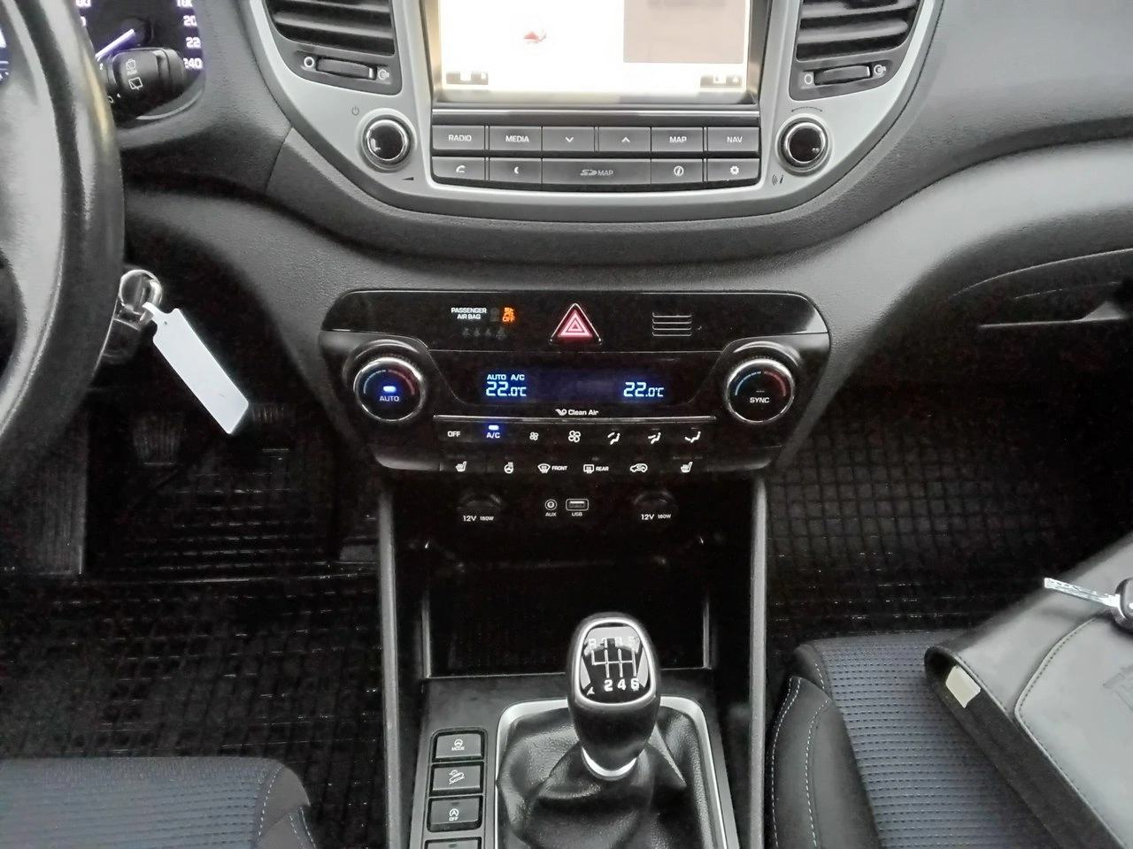 Hyundai Tucson - Zdjęcie 17