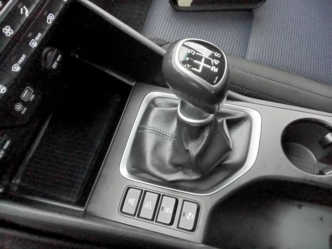 Hyundai Tucson - Zdjęcie 24