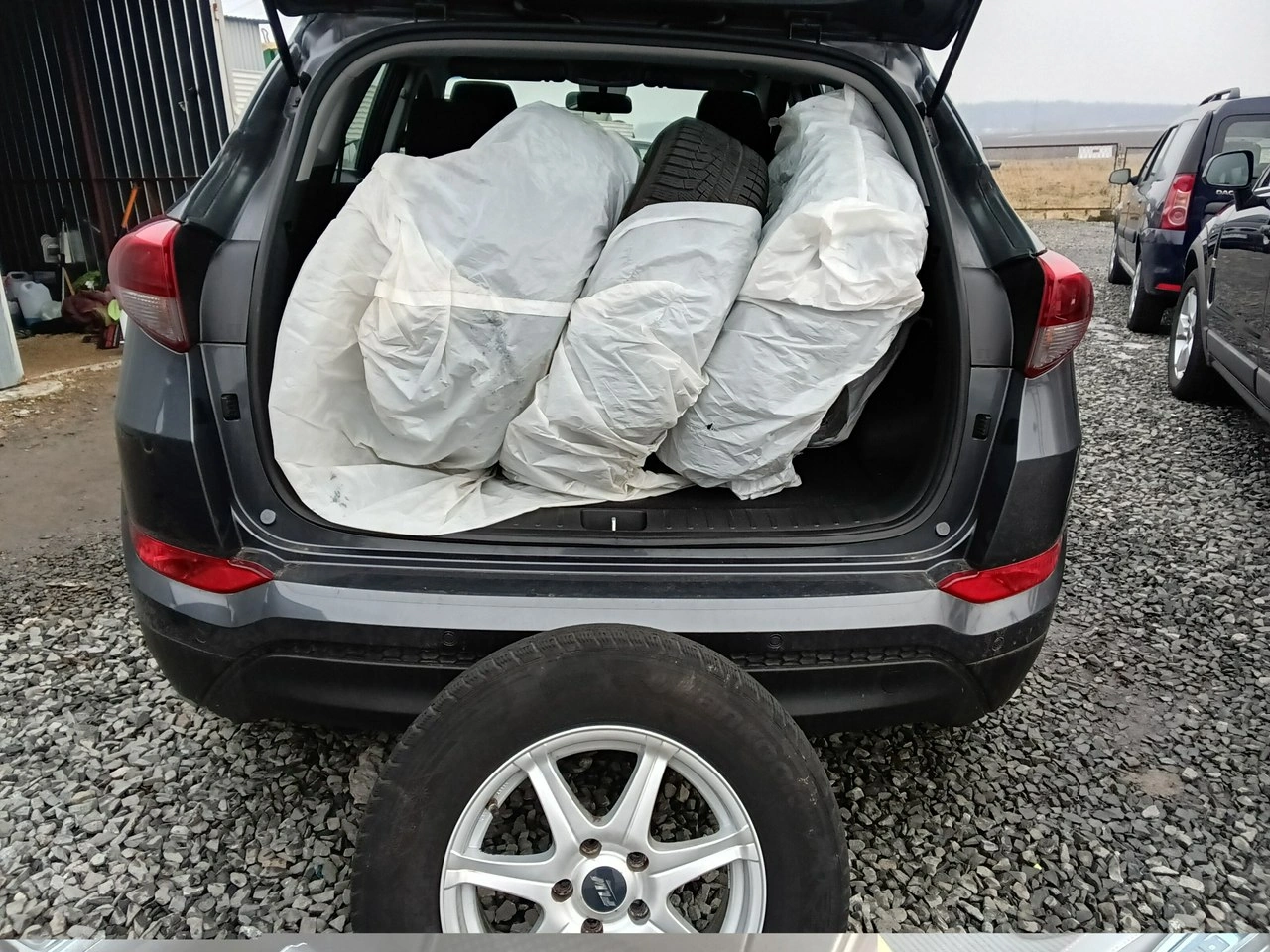 Hyundai Tucson - Zdjęcie 29