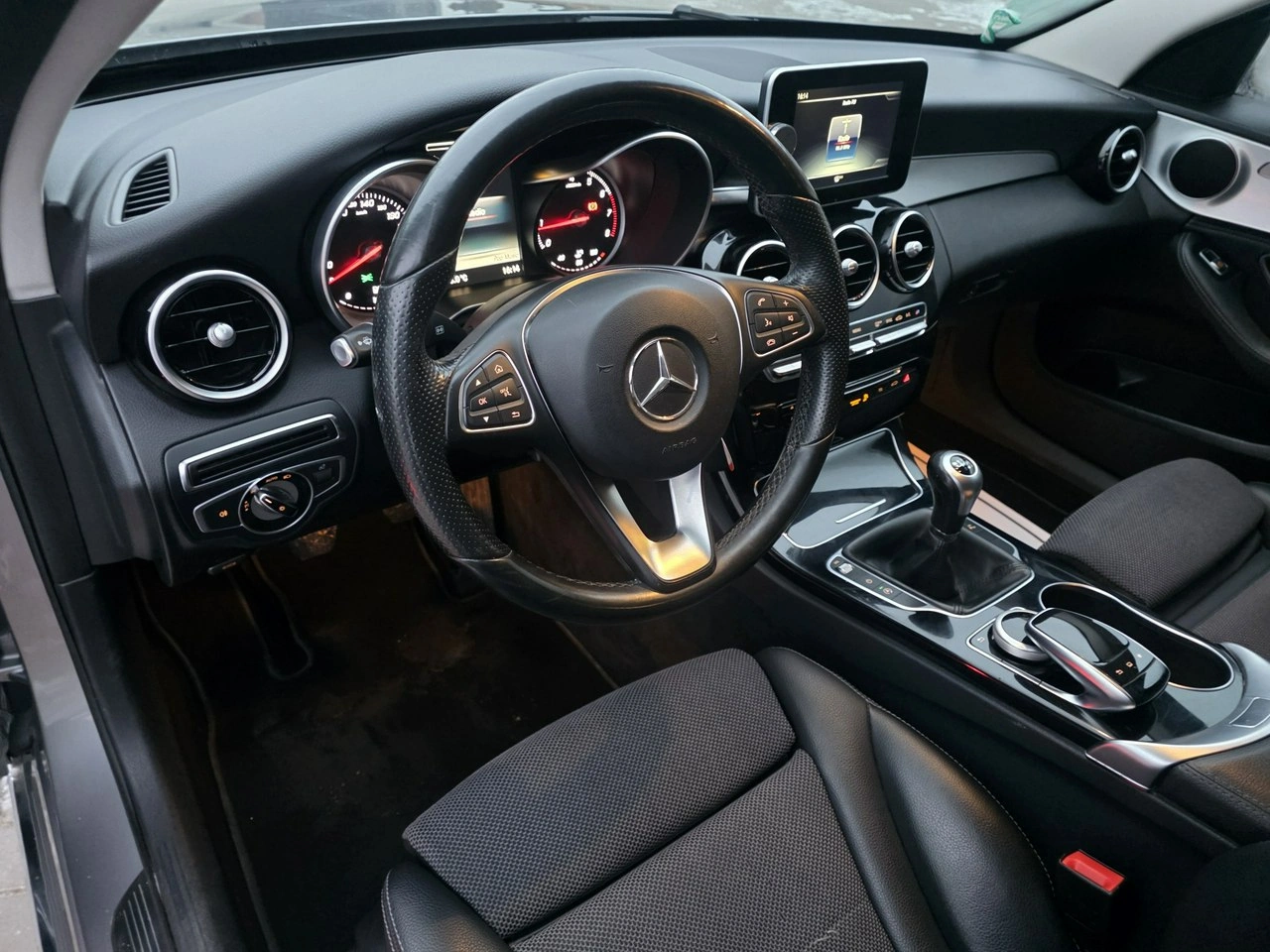 Mercedes C 180 - Zdjęcie 19