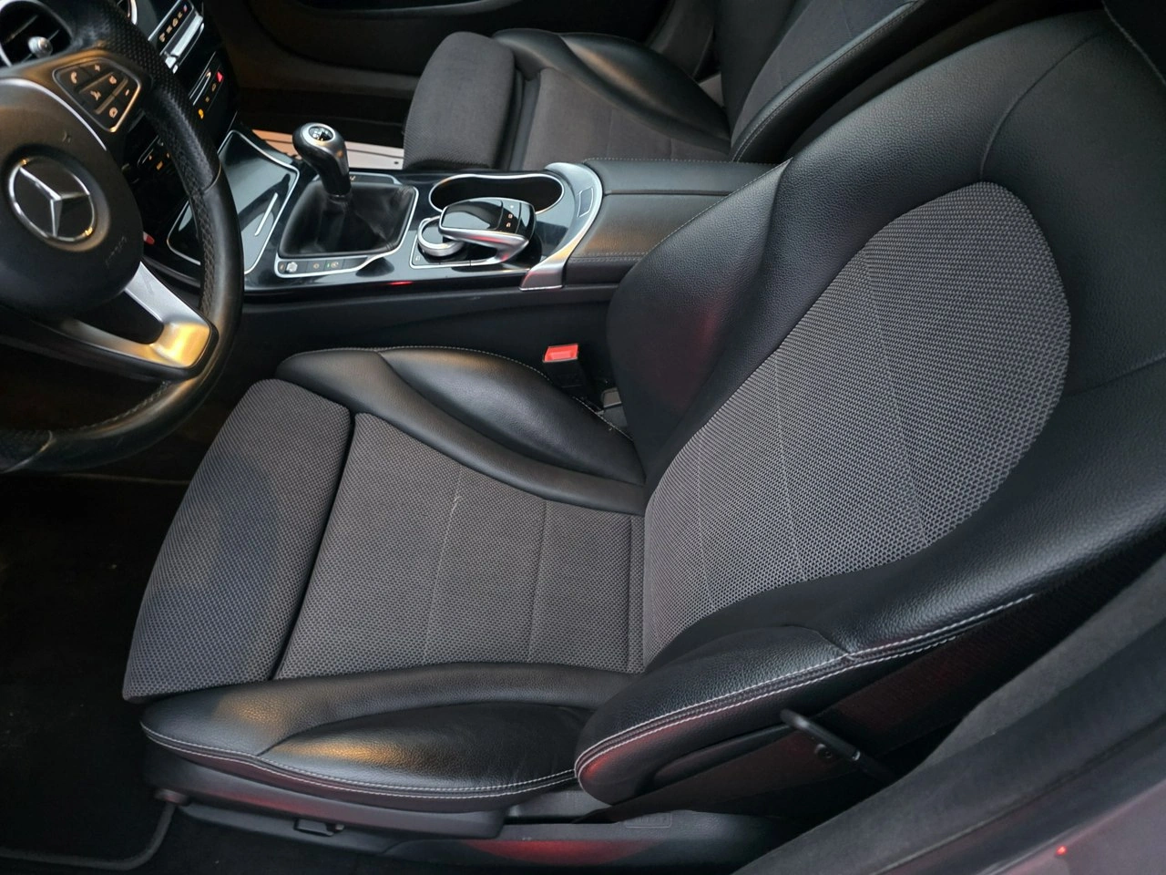 Mercedes C 180 - Zdjęcie 21