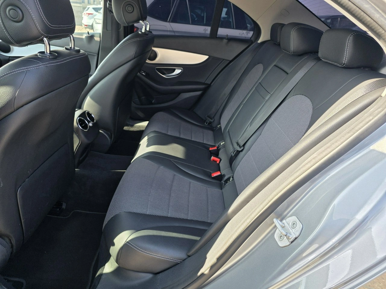 Mercedes C 180 - Zdjęcie 8