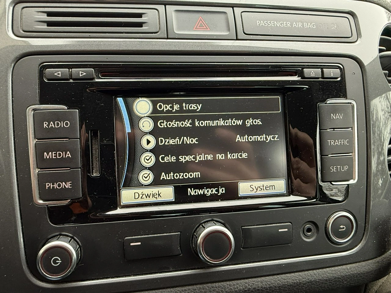 Volkswagen Tiguan - Zdjęcie 21