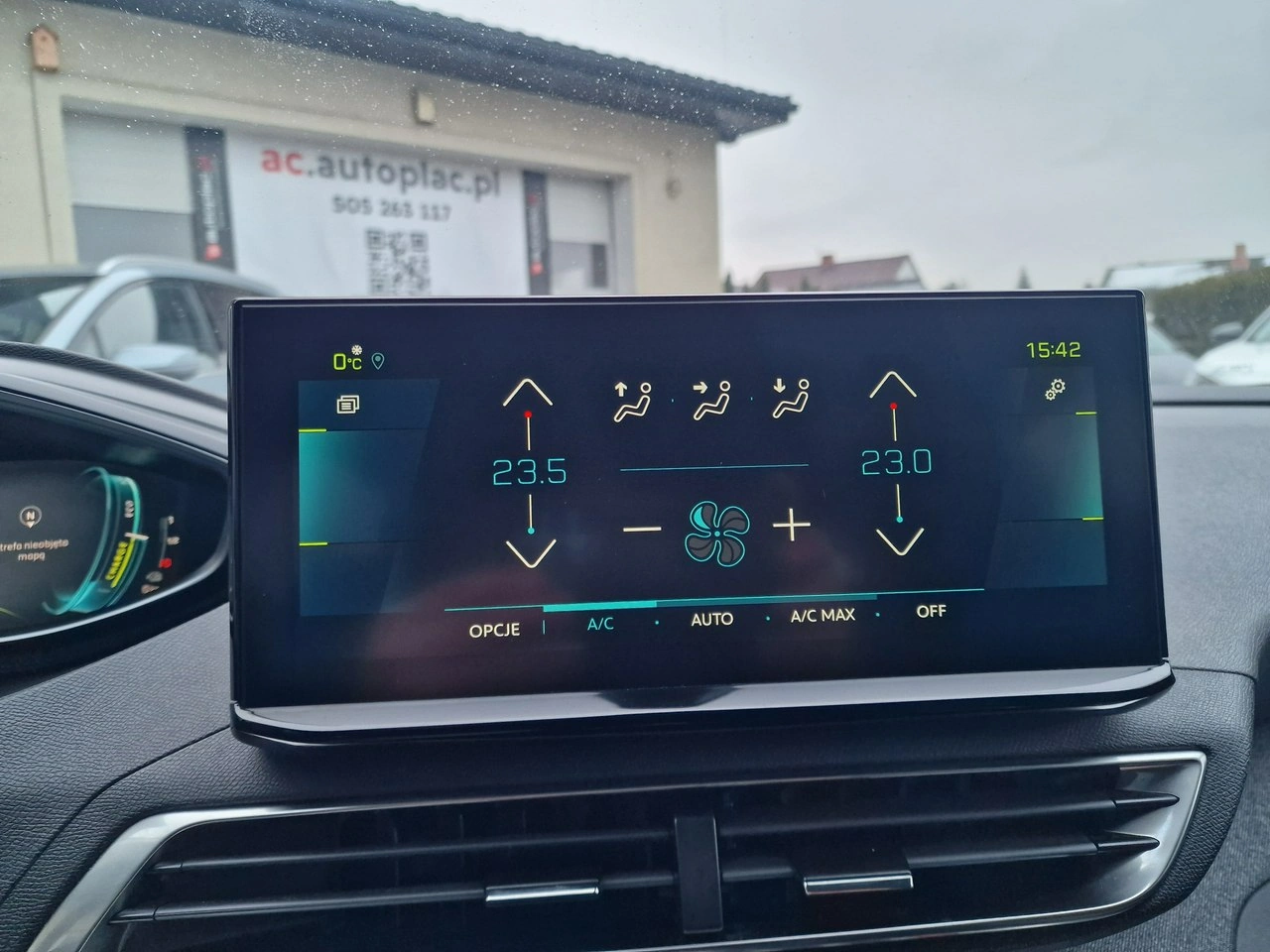 Peugeot 3008 - Zdjęcie 26