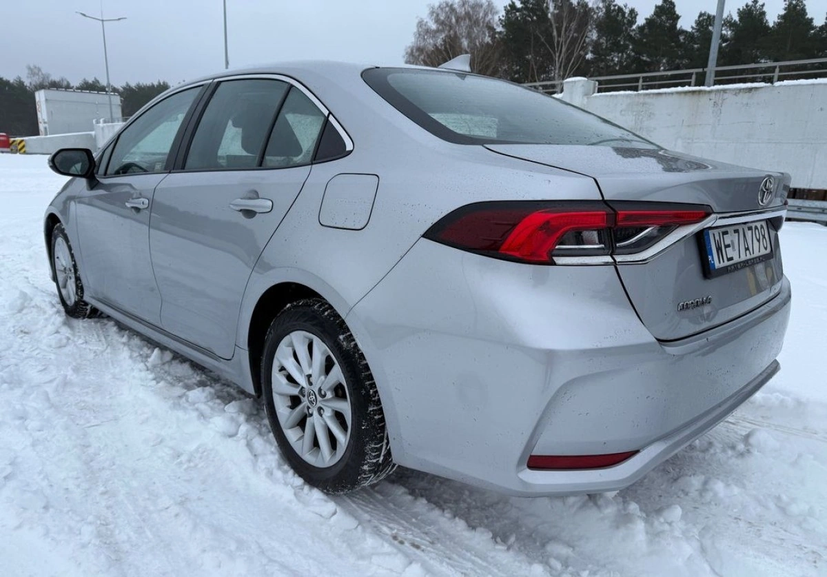 Toyota Corolla - Zdjęcie 4