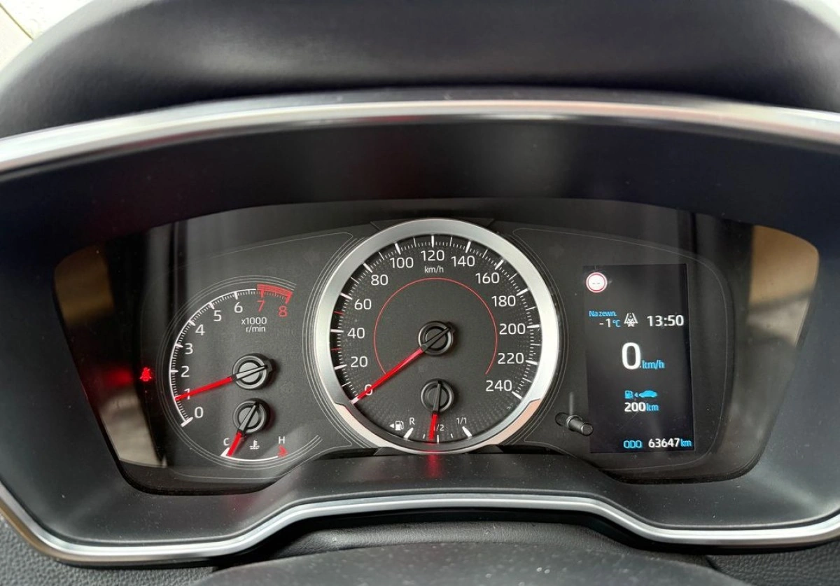 Toyota Corolla - Zdjęcie 15